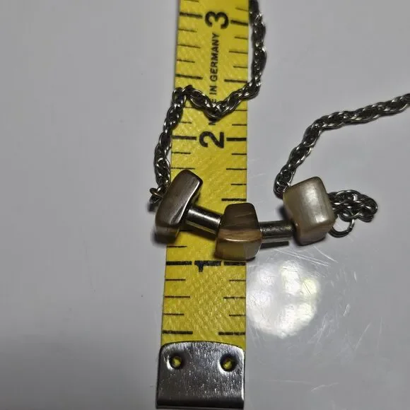 Silver Tone Twisted Chain With Tiger's Eye Necklace 18" - Picture 10 of 14